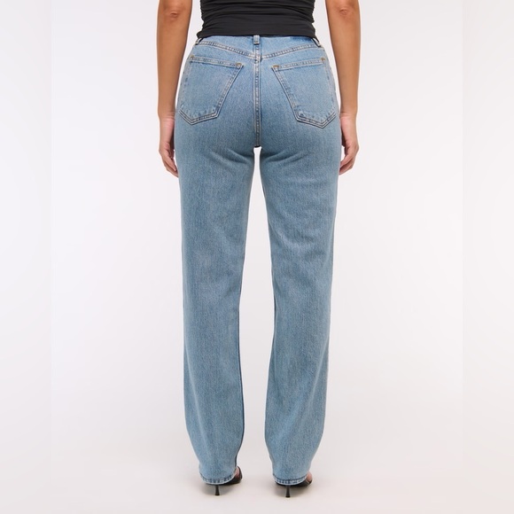 Abercrombie & Fitch | Curve Love Ultra High Rise 90s Slim Straight Jean Size 6 - Picture 5 of 15